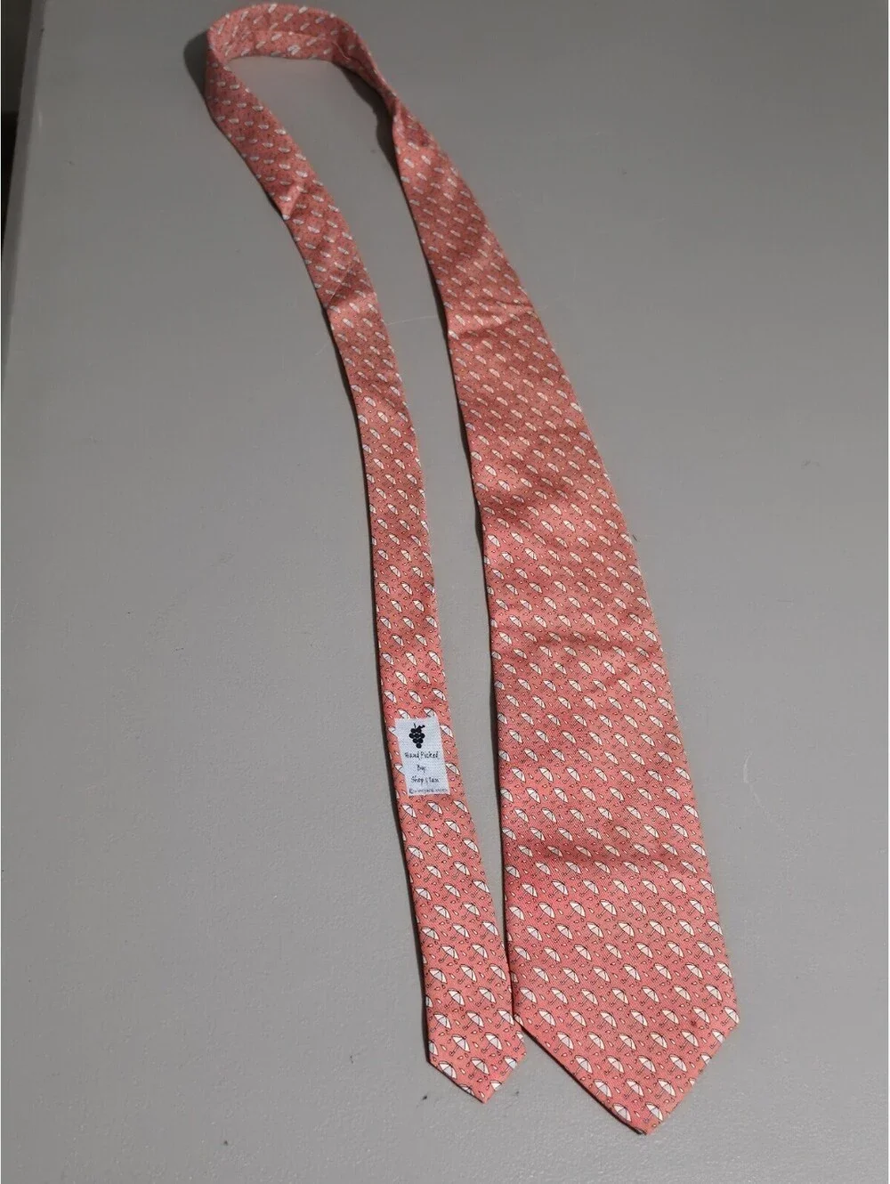 Vineyard Vines Pink Sailboat Men’s Necktie Tie 100% Silk Sailing